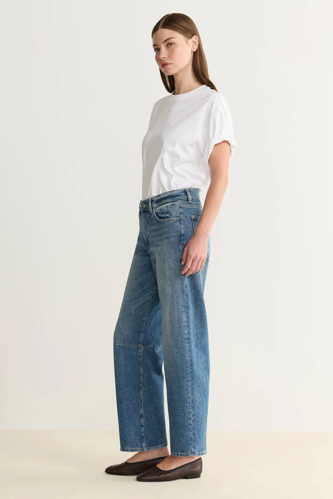 BNA Barrel Jeans