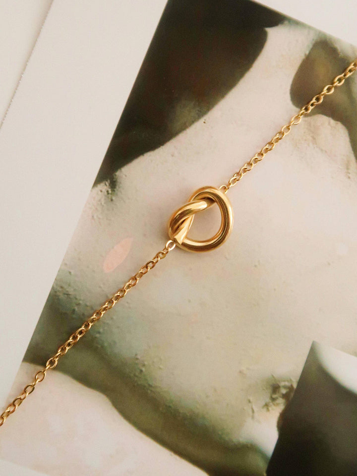 Aimee Petite Knot Necklace