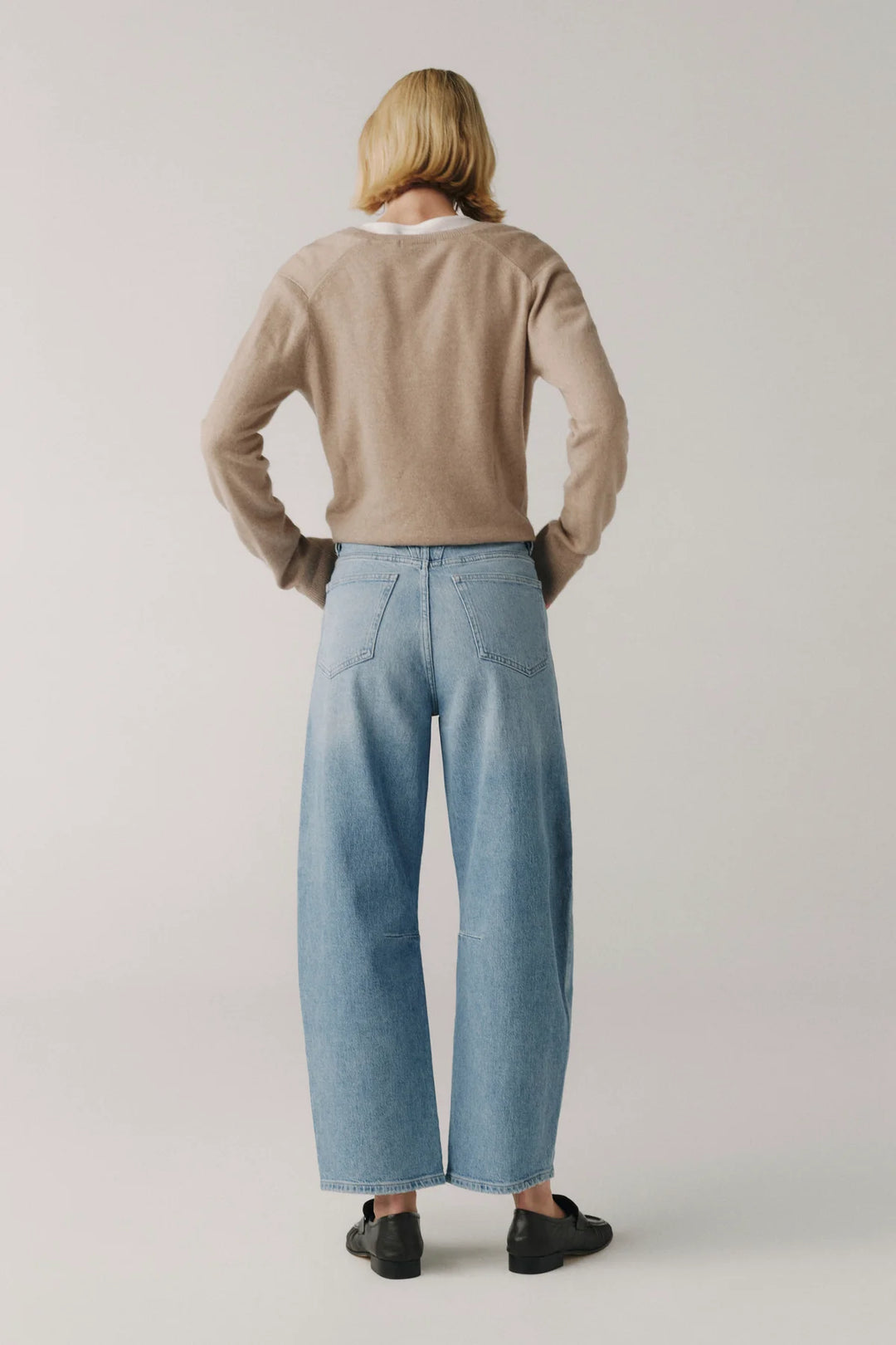 BNA Soft Barrel Jeans