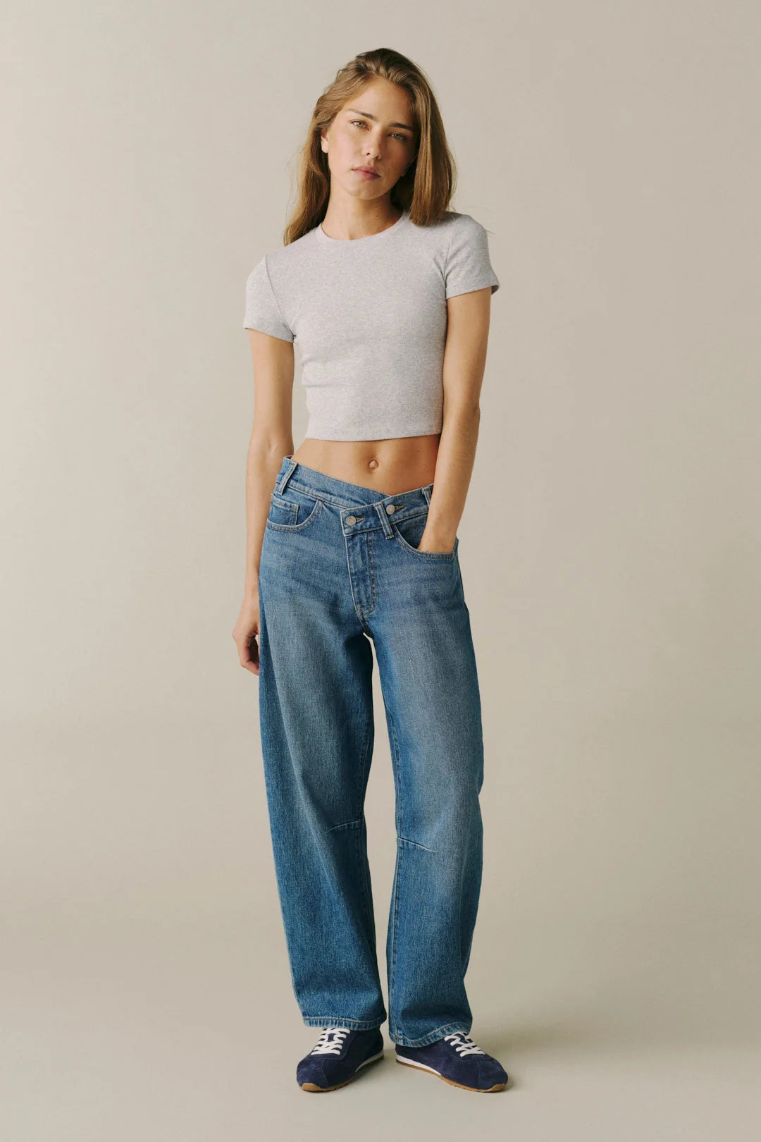 BNA Barrel Leg Jeans - Bombshell