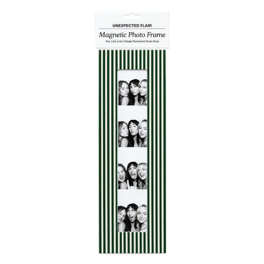 Magnetic Photobooth Frame