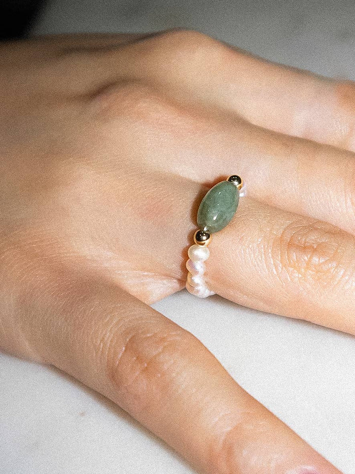 Henly Stretch Pearl Ring
