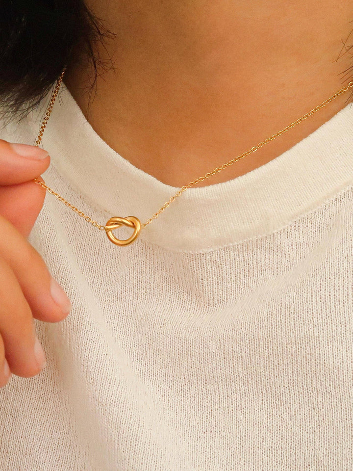 Aimee Petite Knot Necklace