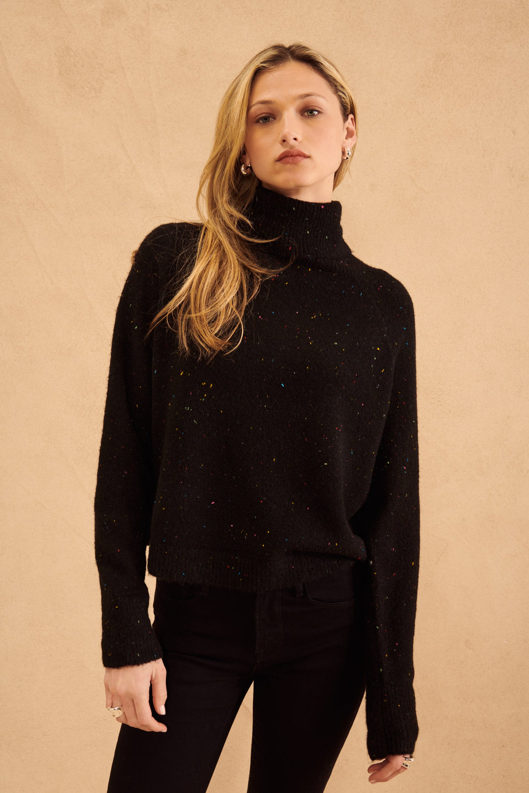 Speckled turtleneck black sweater, cute chicago boutique, Milwaukee Ave, Avondale chicago shopping, Logan square Boutique
