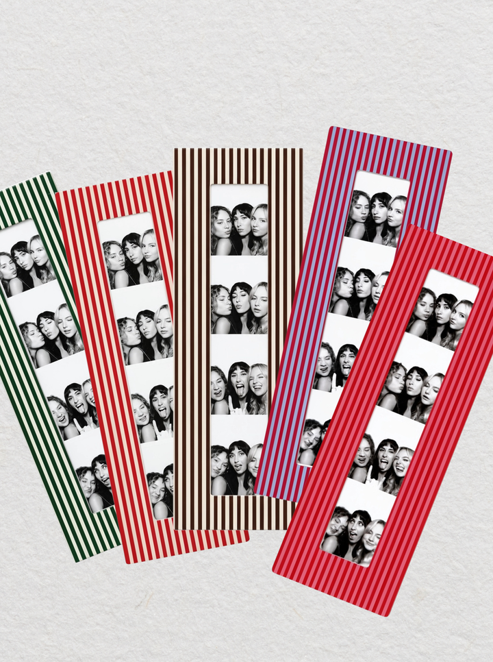 Magnetic Photobooth Frame